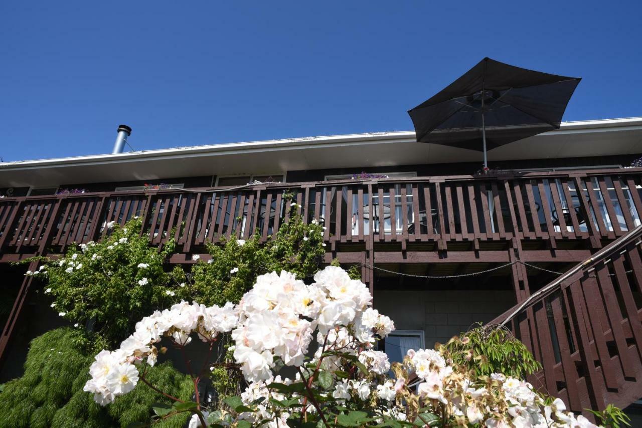 Brook House B&B&Cottages Kaikoura Exteriör bild