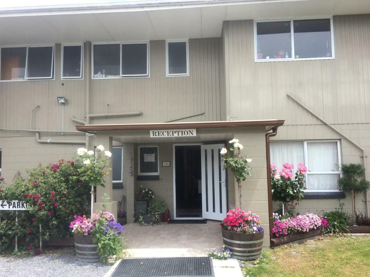 Brook House B&B&Cottages Kaikoura Exteriör bild